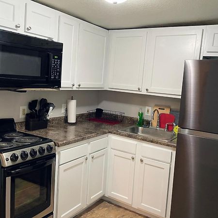 Cozy 1 Bed ~ Close To Soaring Eagle And Downtown 마운트프레젠트 외부 사진