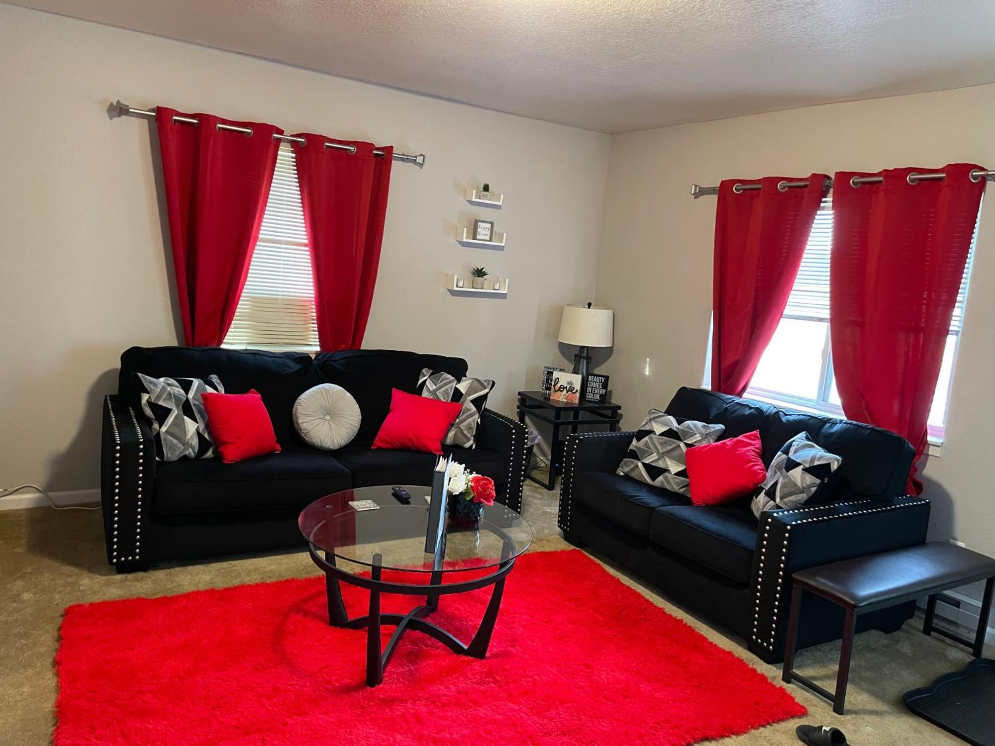 Cozy 1 Bed ~ Close To Soaring Eagle And Downtown 마운트프레젠트 외부 사진